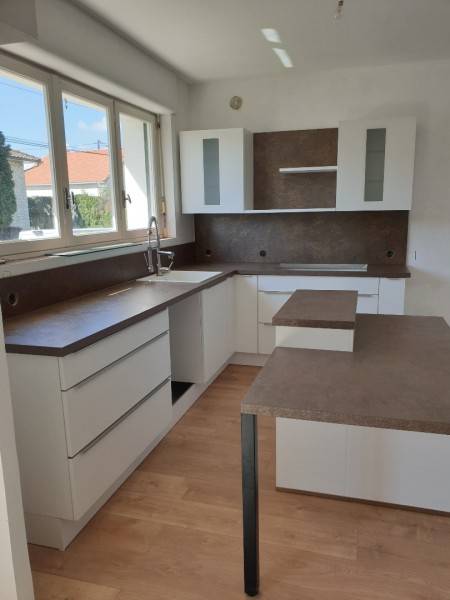 pose-de-cuisine-angouleme